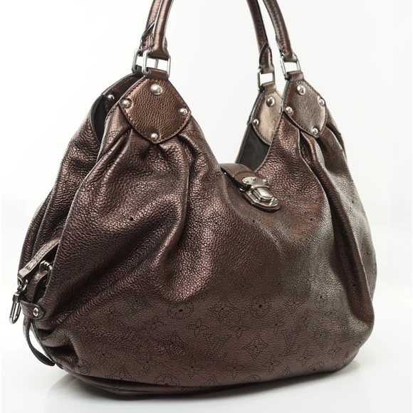 LV Mahina metallic brown ‘L’ hobo bag - Picture 15 of 15